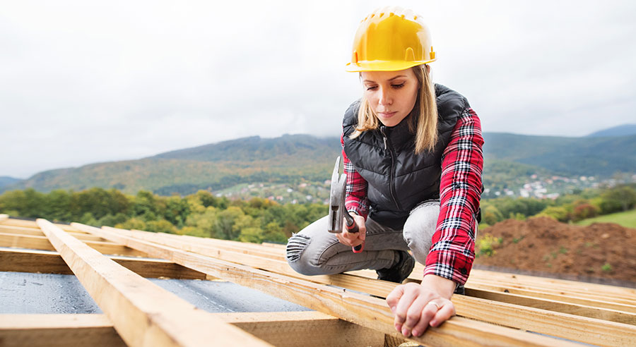Warum Frauen das Handwerk verlassen – und wie Betriebe gegensteuern
