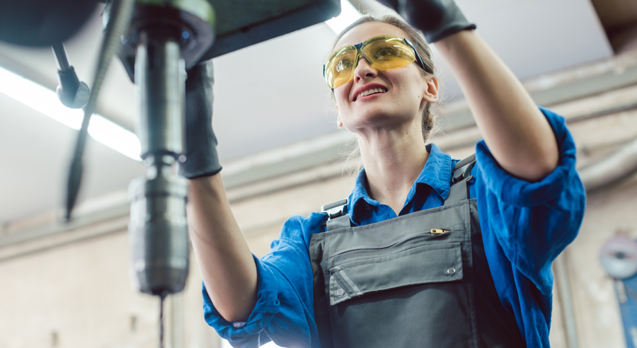 KOFA: Weibliche Fachkr&auml;fte gewinnen