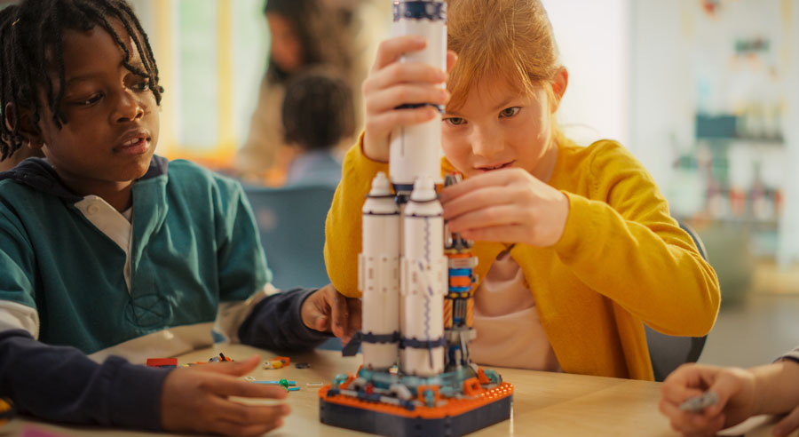 MINT-Stereotype: Lehrkräfte rechnen bei Mädchen mit geringeren Kompetenzen