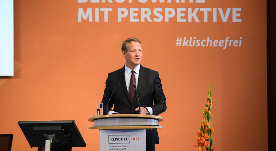 Grußwort Dr. Eric Schweitzer, Präsident des Deutschen Industrie- und Handelskammertages